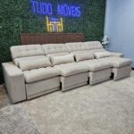Sofá Retrátil Reclinável 8 Lugares com 4 Almofadas de Brinde