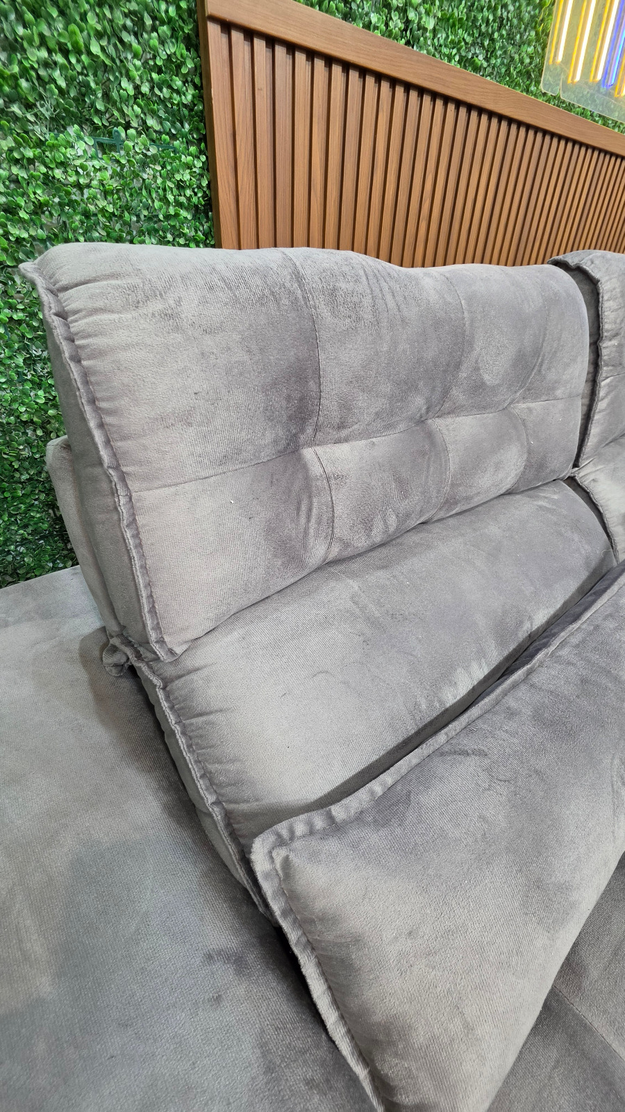 Sofá Retrátil Reclinável 8 Lugares com 4 Almofadas de Brinde 10x de R$669,90 - Imagem 5